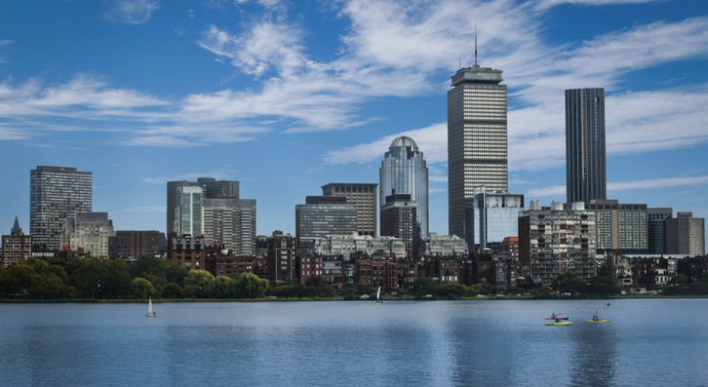Massachusetts Lawmakers Discuss Online Casino Legalization and Limits
